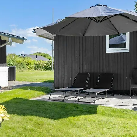 3 Bedroom Beautiful In Vinderup